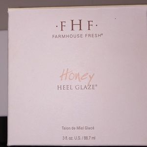 Farmhouse Fresh heel glaze.